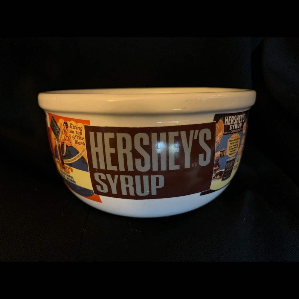 Hershey’s syrup cereal bowl